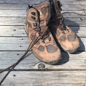 Men’s Vasque Gore Tex Hiking Boots M9